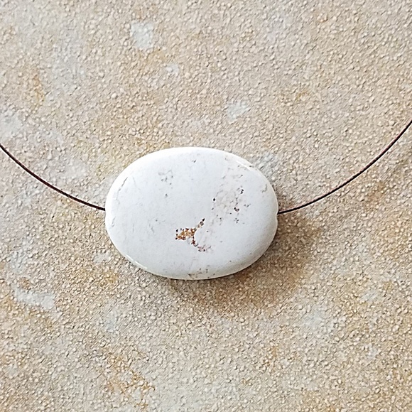 White Jasper Necklace - Chakra - Picture 2 of 3